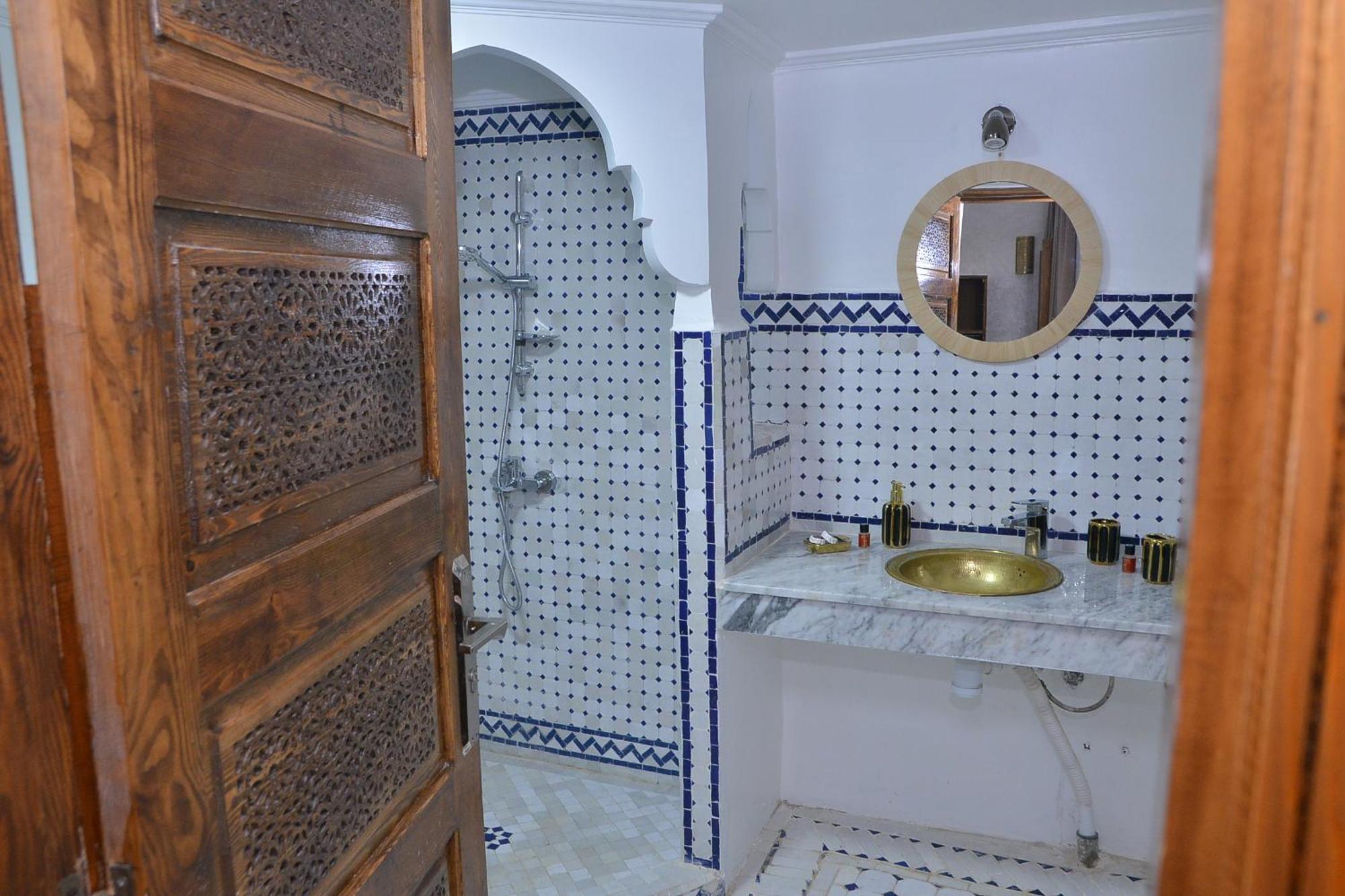 Riad Diamant Bleu Fez Bagian luar foto