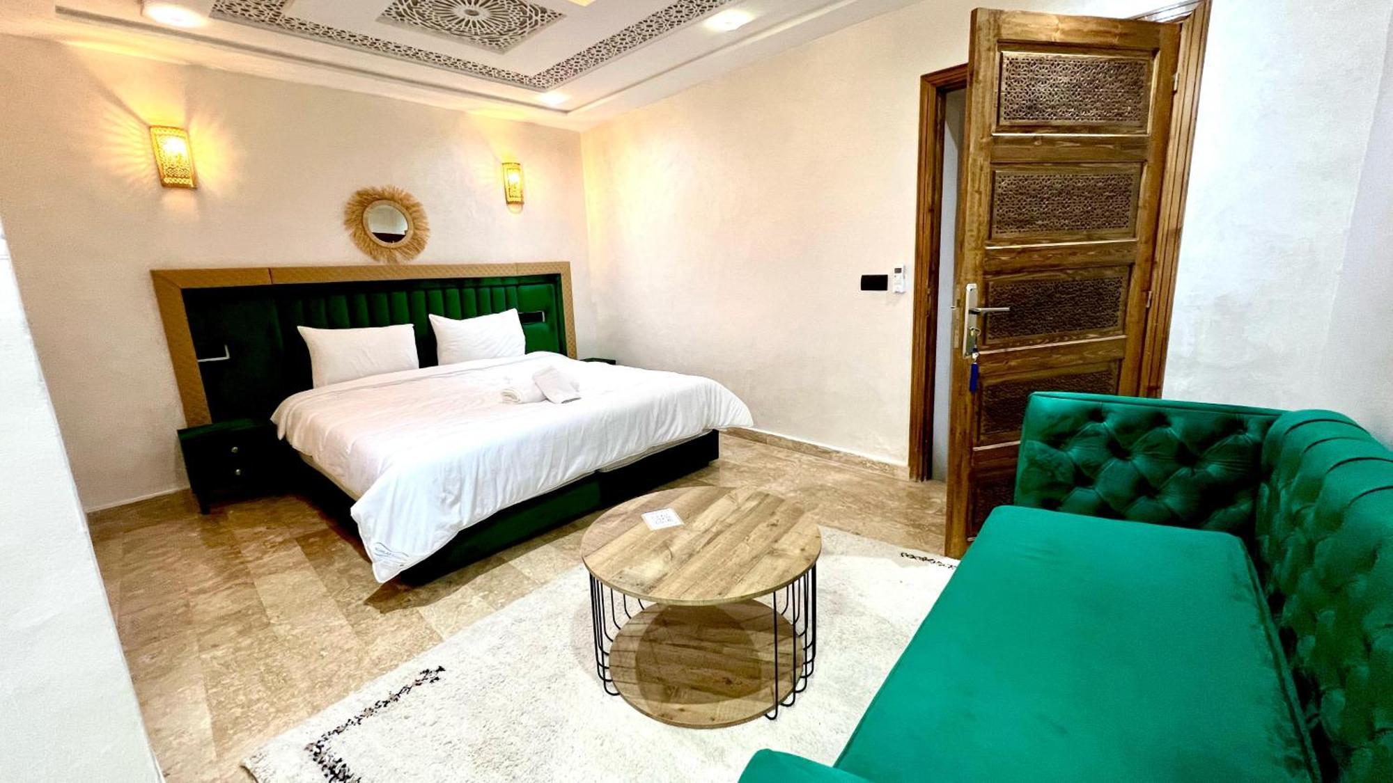 Riad Diamant Bleu Fez Bagian luar foto